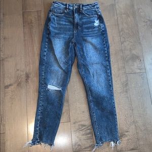 American Eagle Mom Jeans